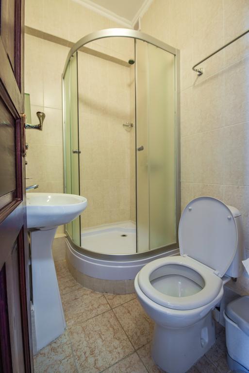אלמטי Shymbulak Resort Hotel חדר תמונה